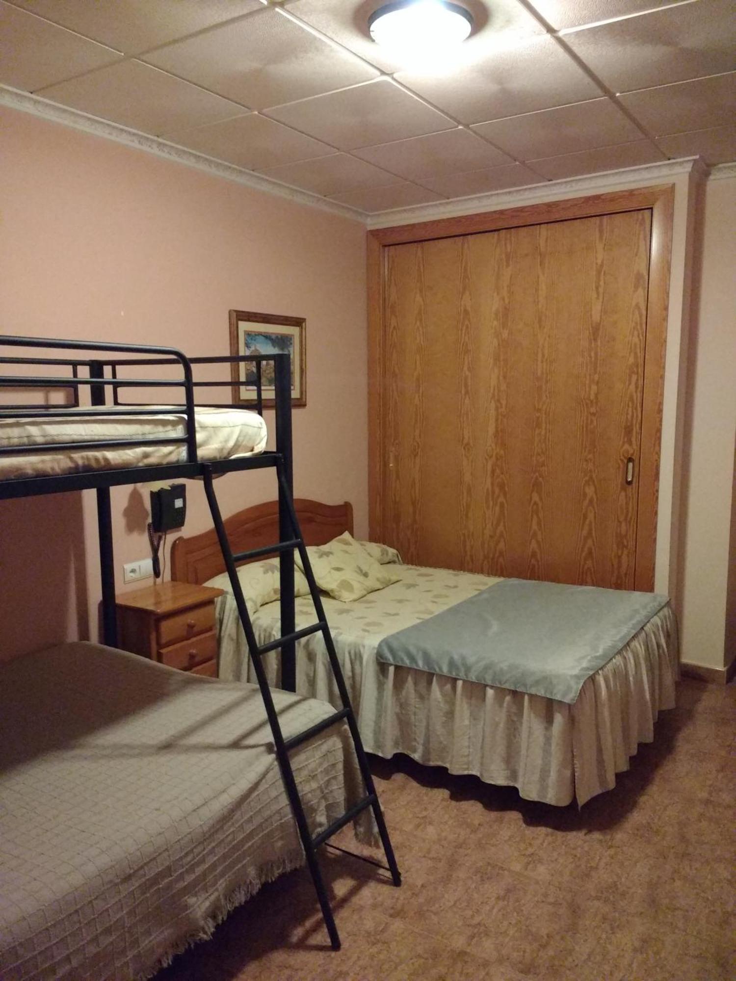Hotel Meson El Castillo Bañeres 외부 사진