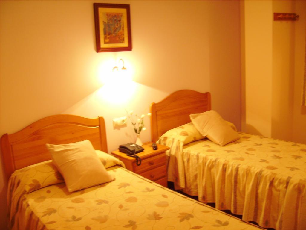 Hotel Meson El Castillo Bañeres 외부 사진